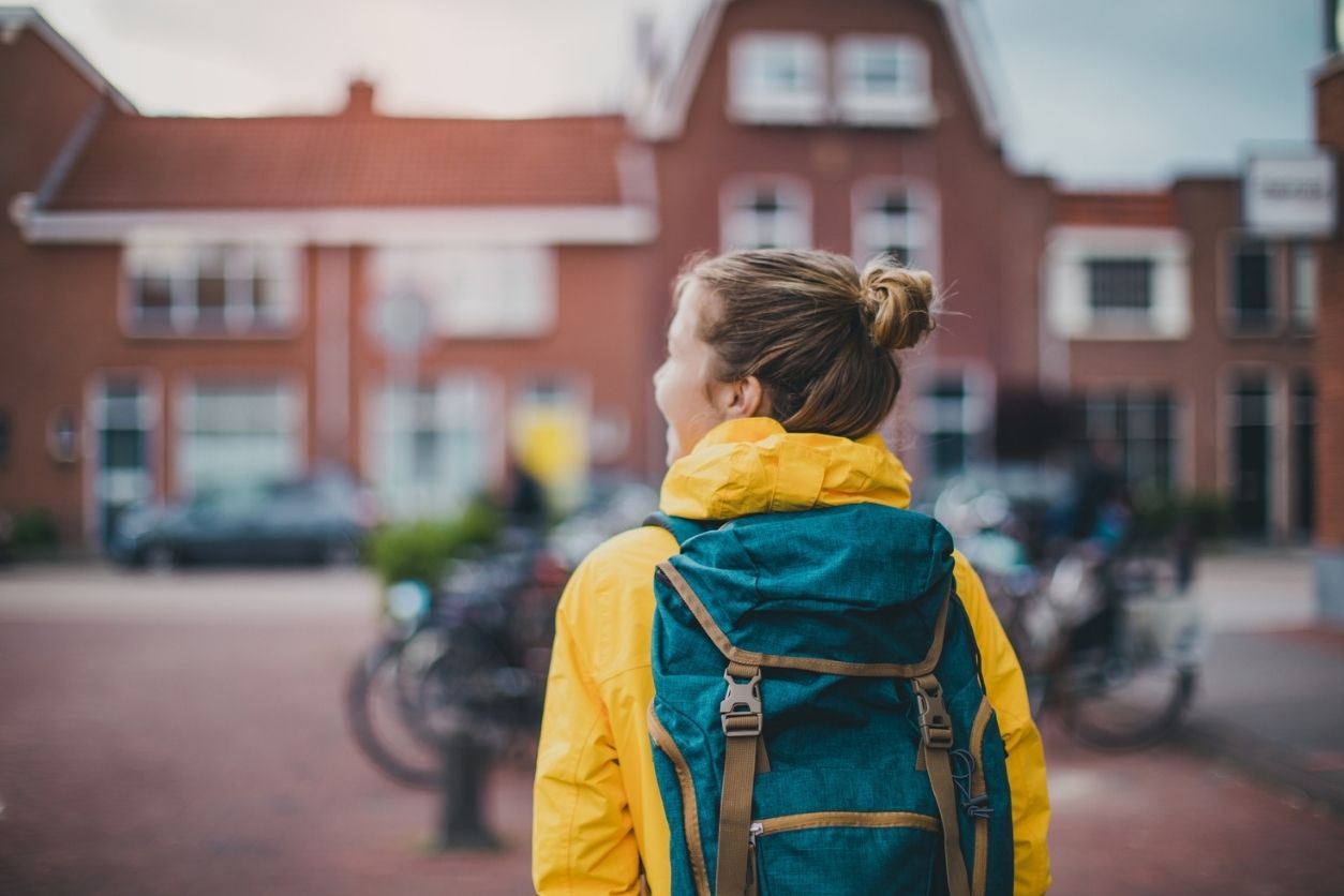 25 Questions To Help Find The Best College For You during the college sports recruiting process - CaptainU sports recruiting blog articles